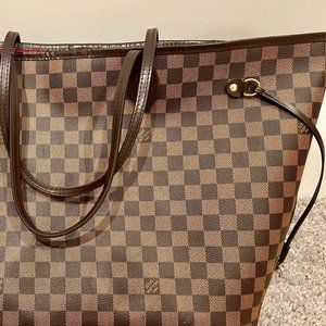 Louis Vuitton Neverfull GM -- Authentic